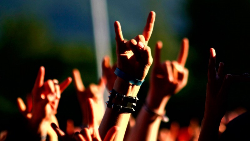 Монголын шилдэг амьд хөгжмийн хамтлагууд